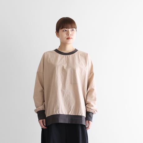 最終価格　HUIS. プルオーバー　ピンクベージュ HUIS. プルオーバーピンクベージュ