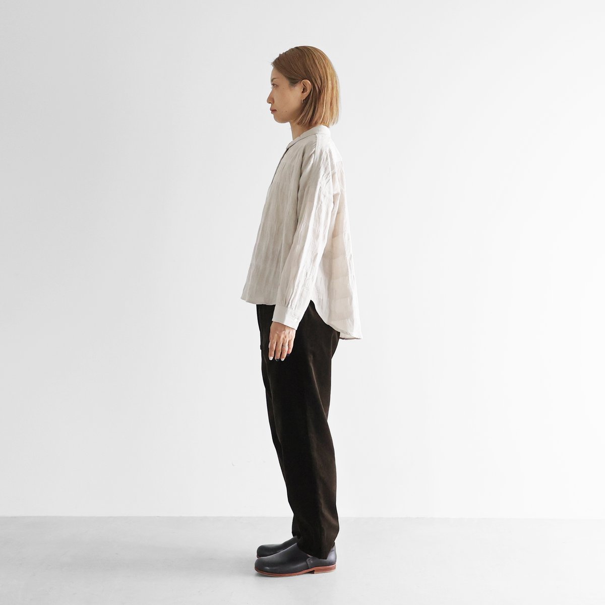 Huis 遠州織物 綿麻バフクロスイージーワークパンツ 507 バフクロスイージーワークパンツ【ユニセックス】507をリリースしま