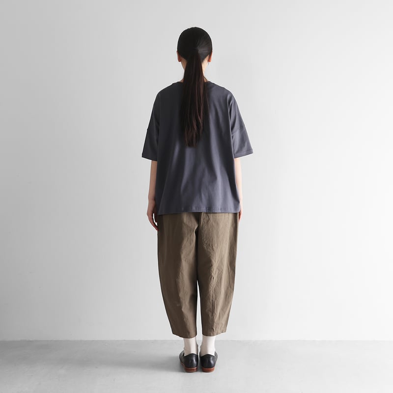 HUIS. 綿麻バフクロスバルーンパンツ（グレー）506 バフクロスバルーン