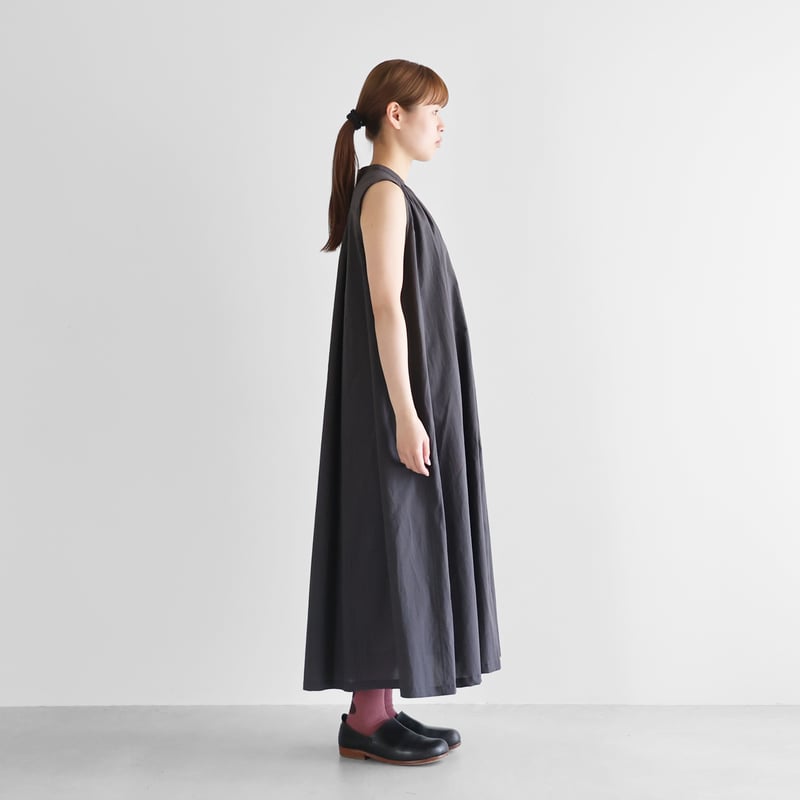 RosemaryYves SaintLaurent黒ノースリーブワンピース 美品 Lサイズ YVES SAINT LAURENT ノースリーブワンピース 黒