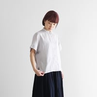 シャトルリネンオープンカラー半袖オーバーシャツ（チャコールグレー