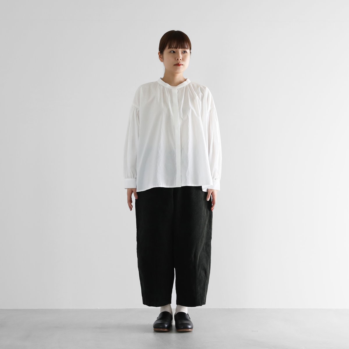 HUIS ハウス　シャトルコーデュロイバルーンパンツ（太畝・カーキグレー）506 楽天市場】HUIS ハウス シャトルコーデュロイバルーンパンツ（太畝