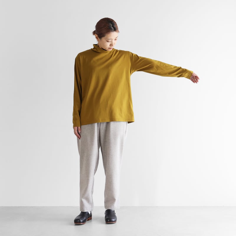 hide着用 W&LT カットソー WHITE EAGLE　クリーニング済 hide着用 W< カットソー WHITE EAGLE クリーニング済