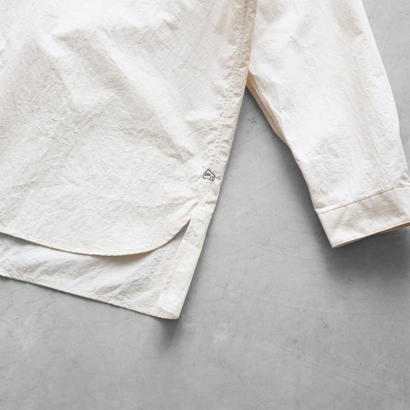 ばちばちタイプライタークロスバンドカラーオーバーシャツL（きなり