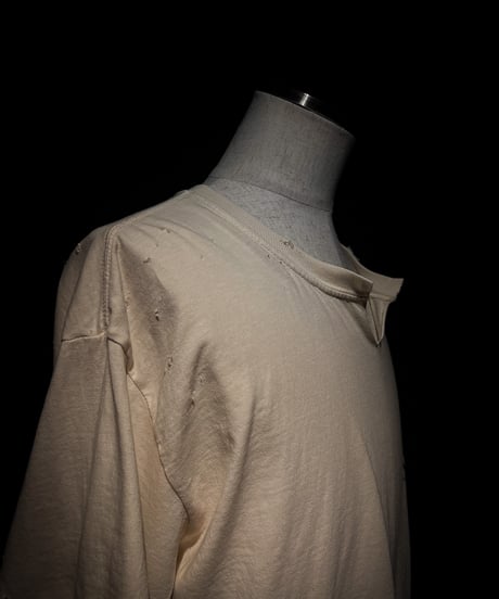 LOOK SHARP! Tee (Old White)