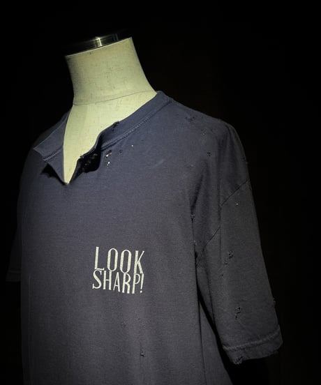 LOOK SHARP! Tee (Navy)