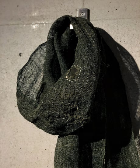 Damage khaki stole (襤褸)