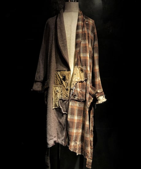 Different fabrics half gown coat