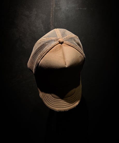 Vintage damage & dye mesh cap