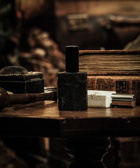 Nostalgia Resur II -fragrance- Black