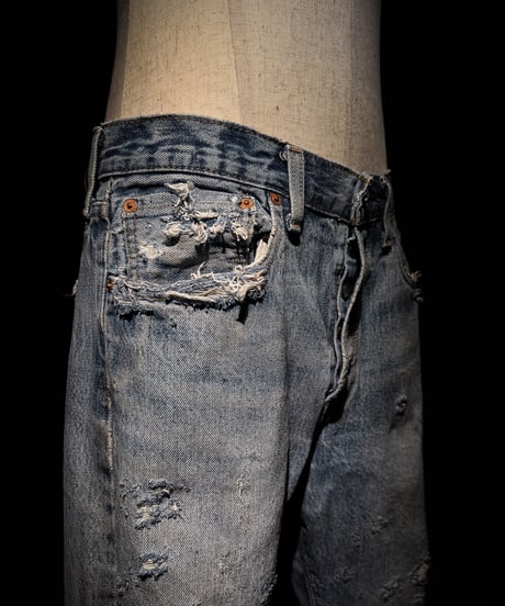 Fade Distressed slim Straight Denim pants