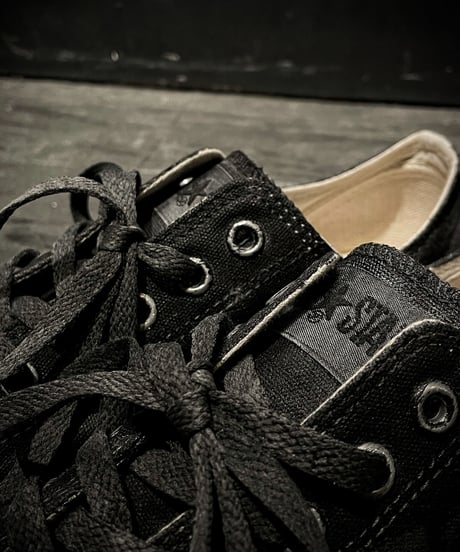 Discoloration Vintage Low cut Sneaker OLD BLACK