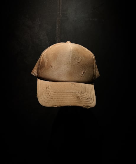 Vintage damage & dye mesh cap