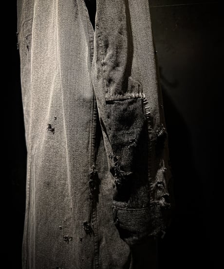 Vintage damage French coat
