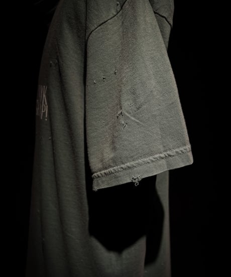 LOOK SHARP! Tee (Old Green)