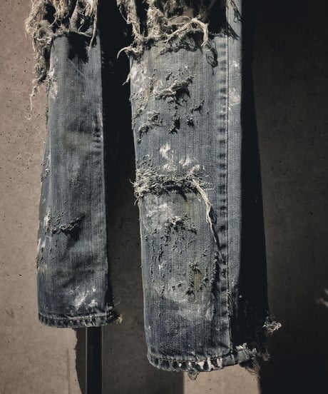 Destroy damage vintage denim pants