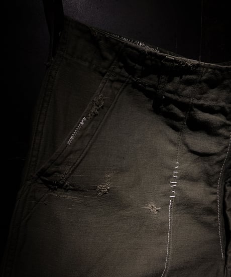 Vintage damage military half pants