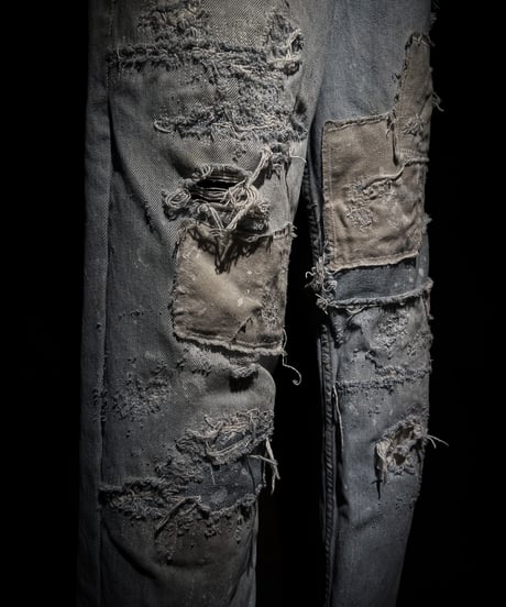 Vintage hard repair damage denim pants