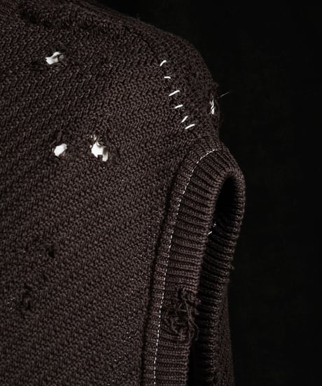 Vintage damage knit vest