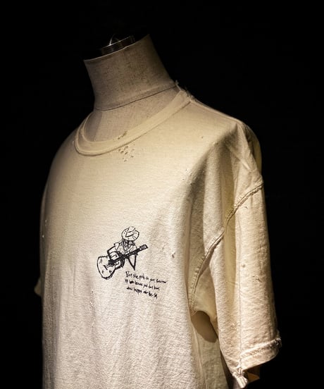 Sing with a guitar T-shirt OLD WHITE
