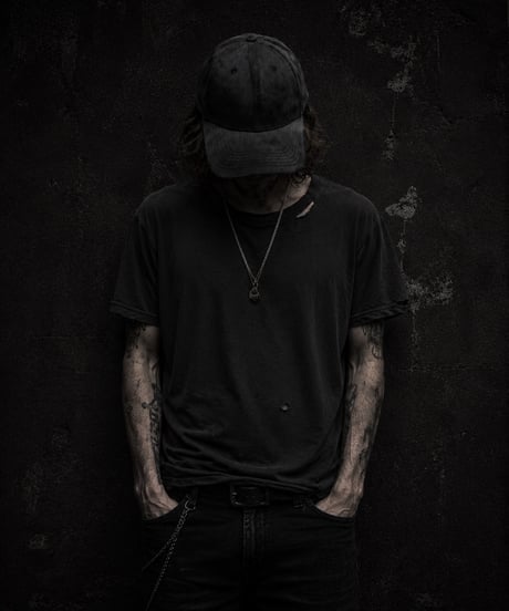 Grunge-Faded and Damage cap