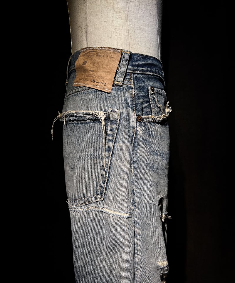 Vintage Damage Straight Cut Denim Pants | RESUR
