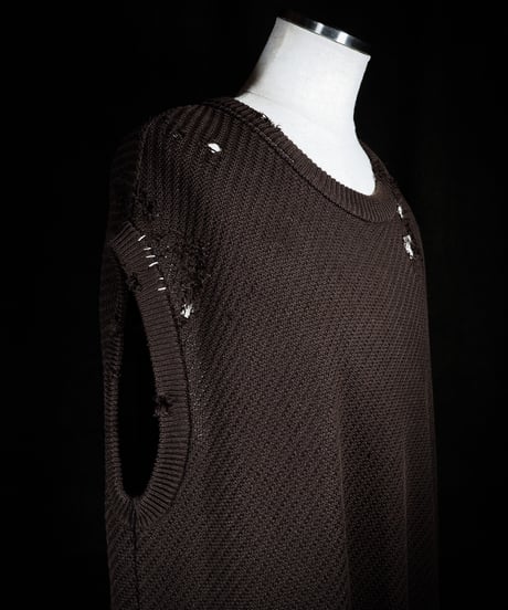 Vintage damage knit vest