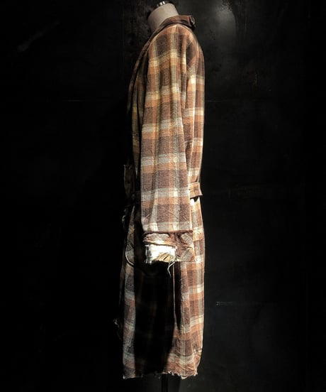 Different fabrics half gown coat