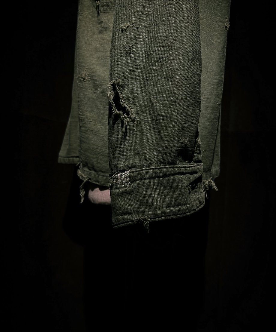 69ea3cb0820089af5b4560a1