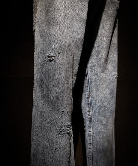 Fade Distressed slim Straight Denim pants