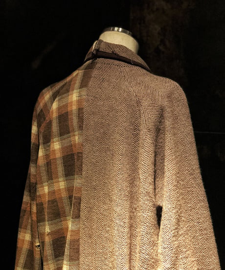 Different fabrics half gown coat