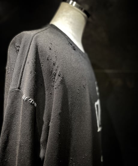 I THINK,,, character sweat shirt (BLACK)