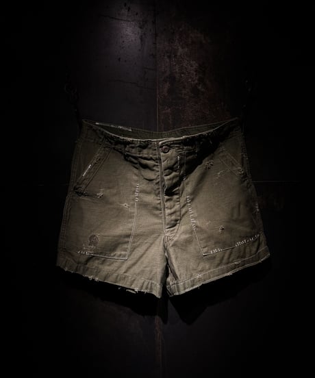 Vintage damage military half pants