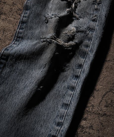 Fade Distressed slim Straight Denim pants