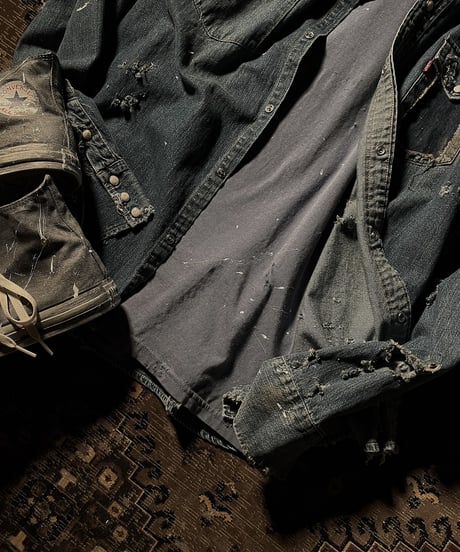 Vintage paint & damage Tee (OLD NAVY)
