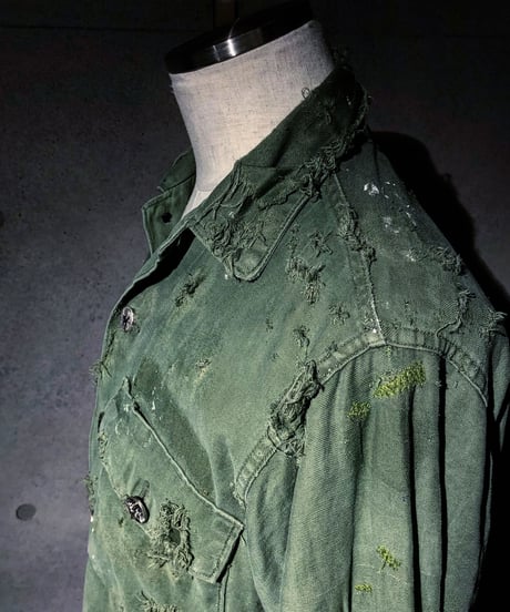 SURREALISTE×RESURRECTION Silver button vintage damage militaly shirt