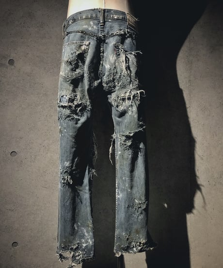 Destroy damage vintage denim pants