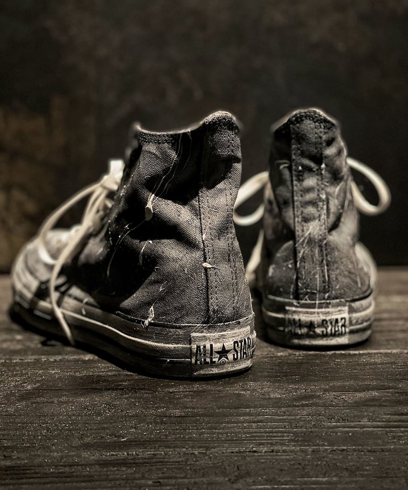 Paint vintage sneaker | RESURRECTION -all handm