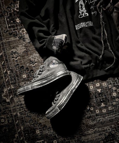 I THINK,,, character sweat shirt (BLACK)