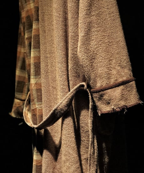 Different fabrics half gown coat