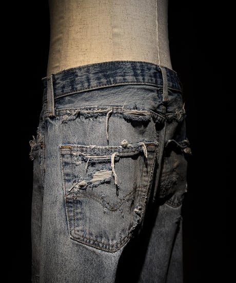 Fade Distressed slim Straight Denim pants