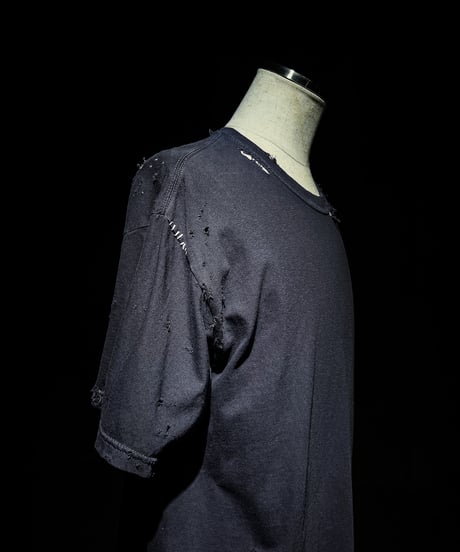 Vintage hard damage Tee (Old Navy)