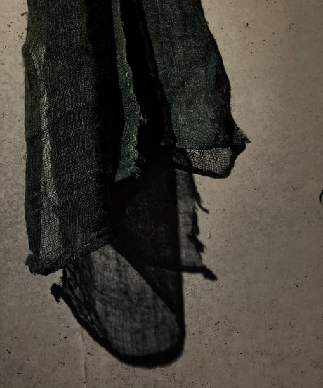 Damage khaki stole (襤褸)