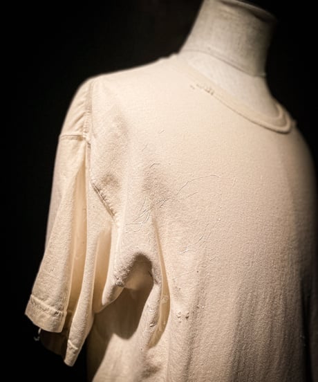Vintage paint & damage Tee (OLD WHITE)