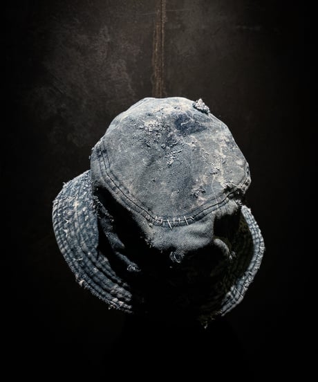 Hard damage & paint vintage denim bucket hat