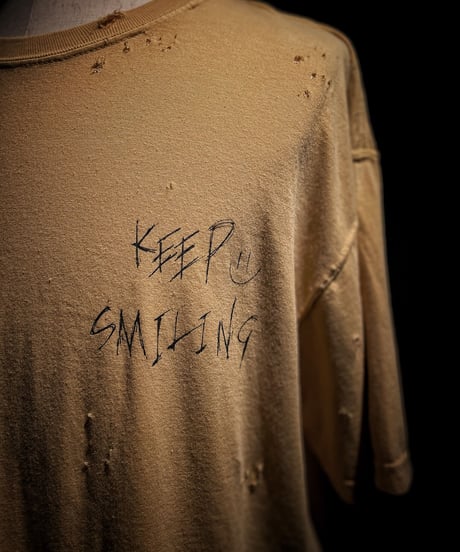 KEEP SMLING TEE (OLD YELLOW)