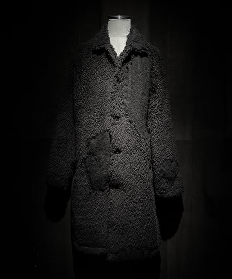 Different fabric patchwork boa coat