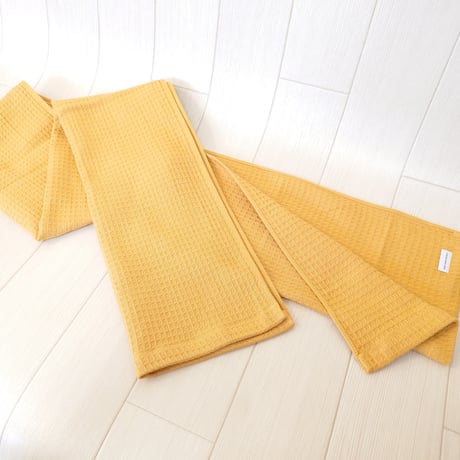 ワッフル　　　　　　　　　【着こなすタオル】　　　　ワッフルマフラー