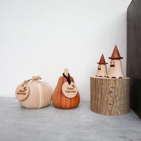 wooden pumpkin