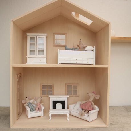 doll house